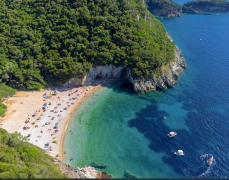 Μοναδικές Παραλίες της Κέρκυρας