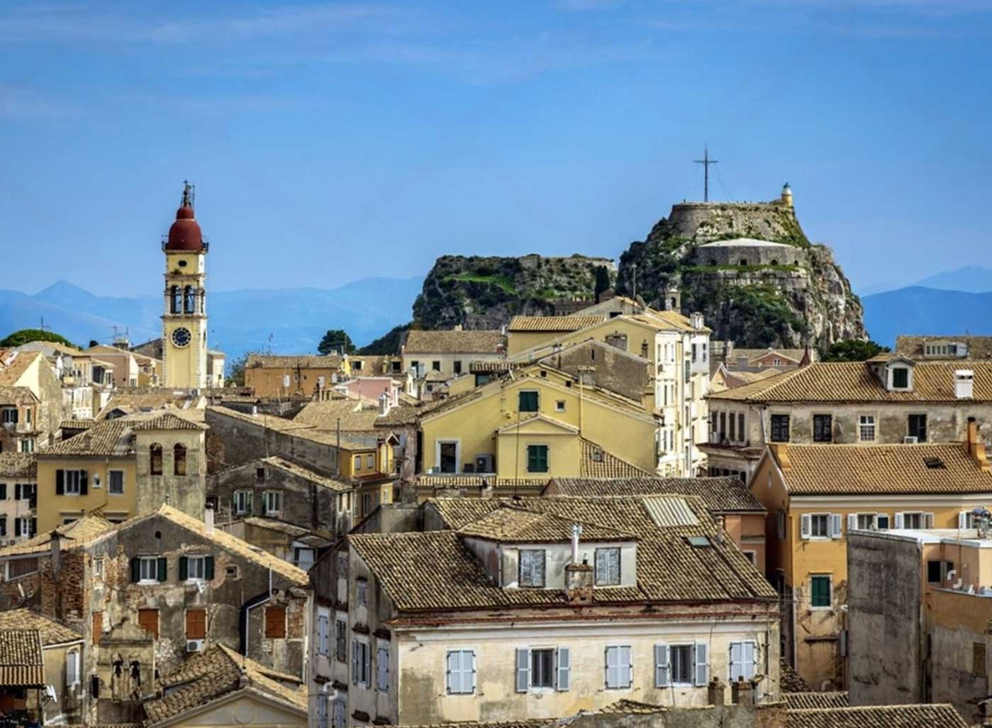 Οι Εκκλησίες της Κέρκυρας και ο Άγιος Σπυρίδωνας