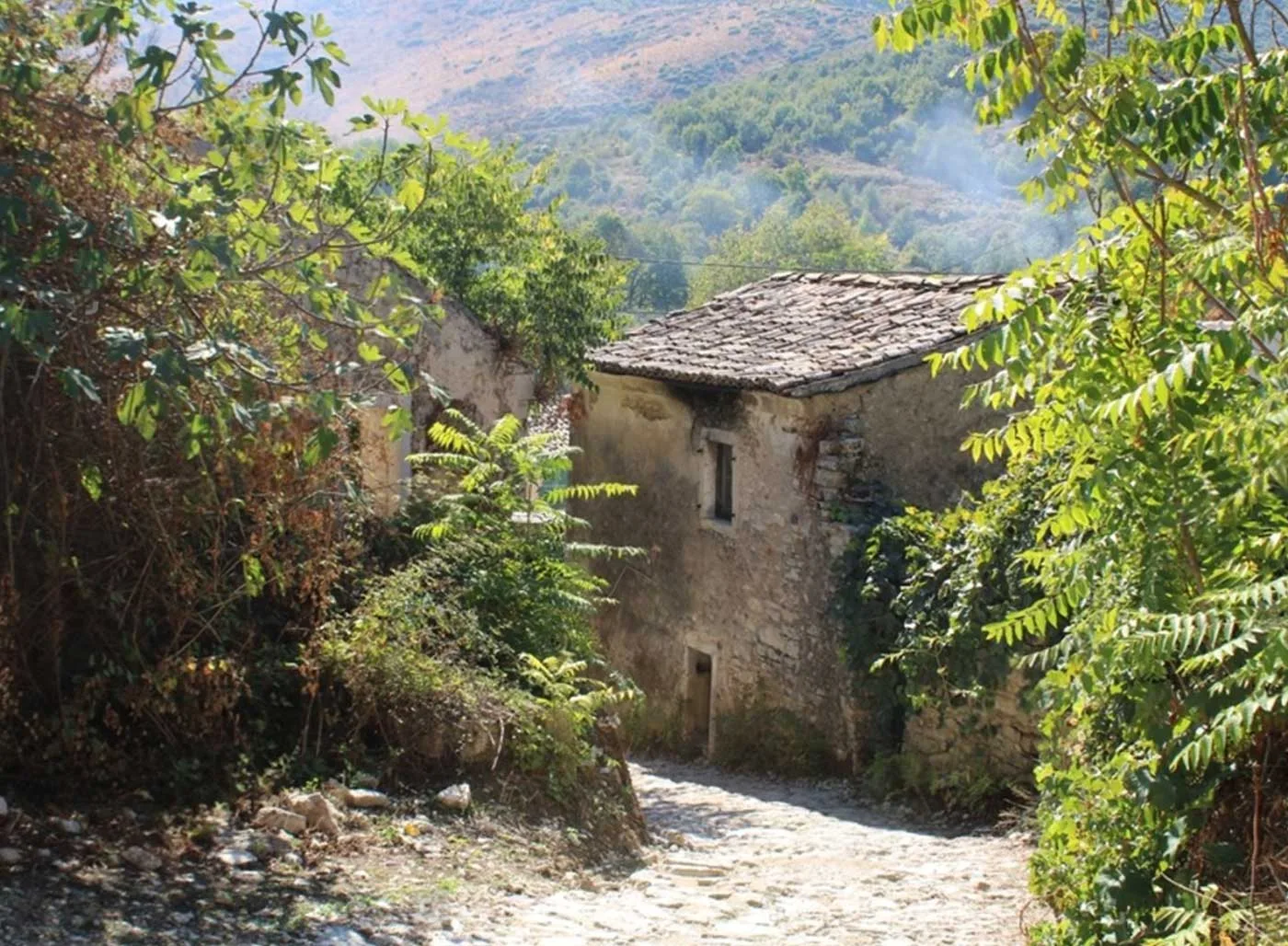 Στα Χωριά του Παντοκράτορα