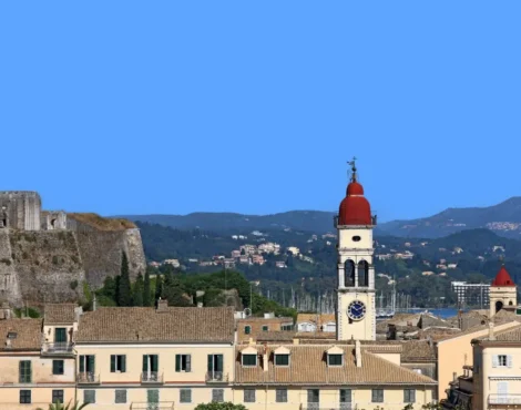 Ο Άγιος Σπυρίδων και η Κέρκυρα