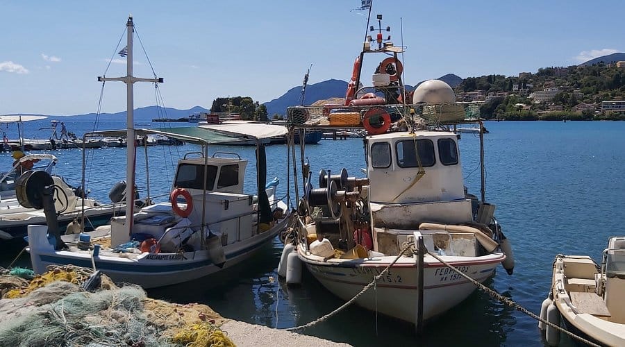 Ζωή δίπλα στη Θάλασσα: Παραδοσιακές Αλιευτικές Κοινότητες της Κέρκυρας