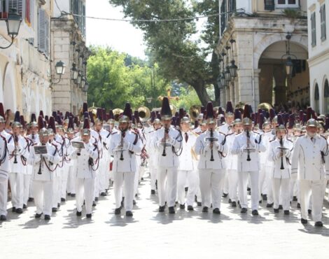 Ρυθμοί του Νησιού: Πώς η Μουσική Διαμορφώνει την Καθημερινή Ζωή στην Κέρκυρα